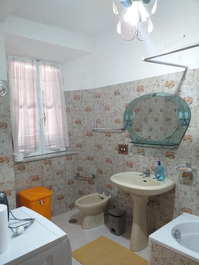 La Casa Di Lina Apartman Sezze Kültér fotó
