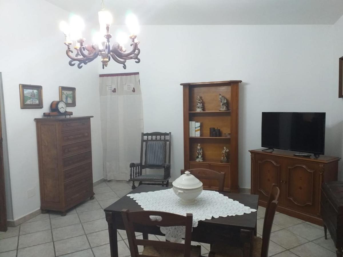 La Casa Di Lina Apartman Sezze Kültér fotó