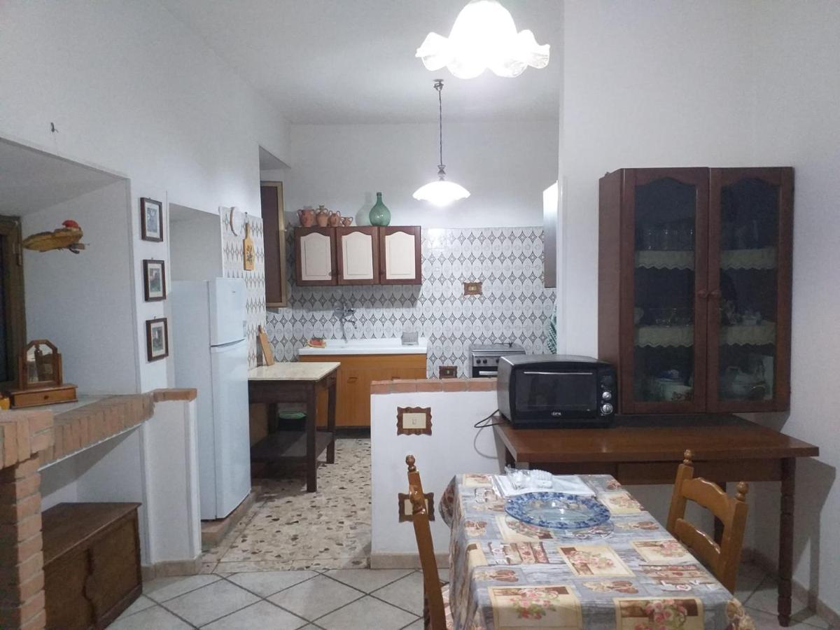 La Casa Di Lina Apartman Sezze Kültér fotó