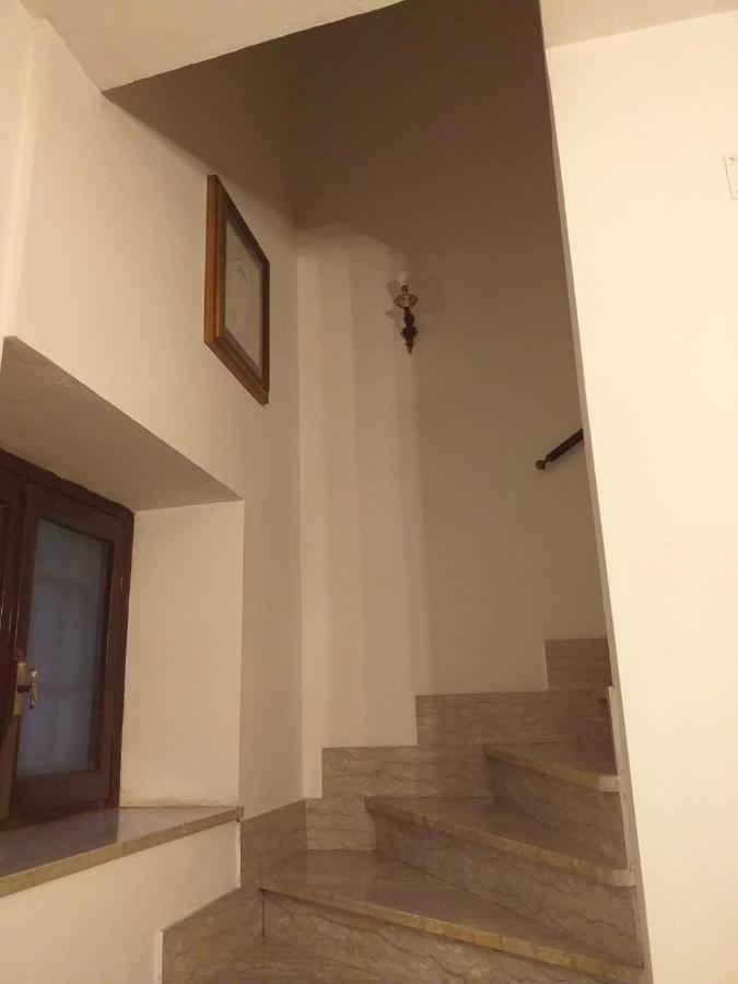 La Casa Di Lina Apartman Sezze Kültér fotó